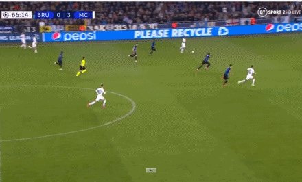 1634669625469030526.gif